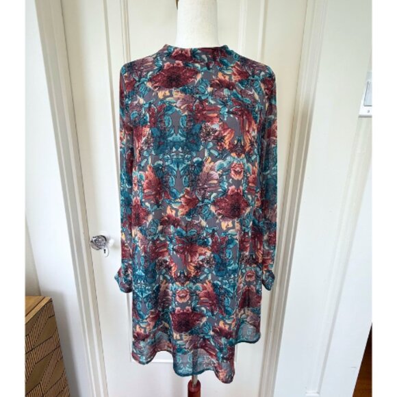ASTR Blue Grey Burgundy Floral Back Cutout Shift Dress Size M - Picture 4 of 15